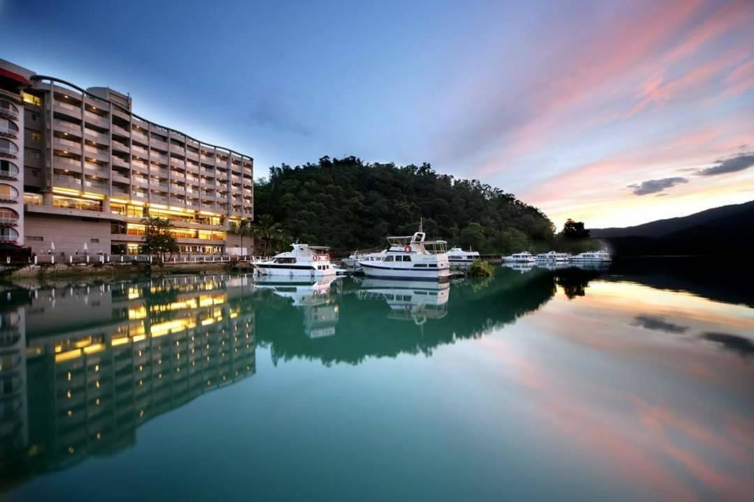 Hotel Del Lago Юйчи Экстерьер фото